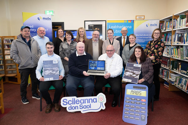 Acmhainn Dhigiteach Litearthachta Airgeadais Cúrsaí Airgid Seolta i Leabharlann Phobail na Rosann